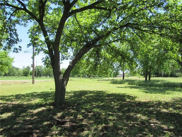 1220 W Hubbard St, Mineral Wells, TX 76067